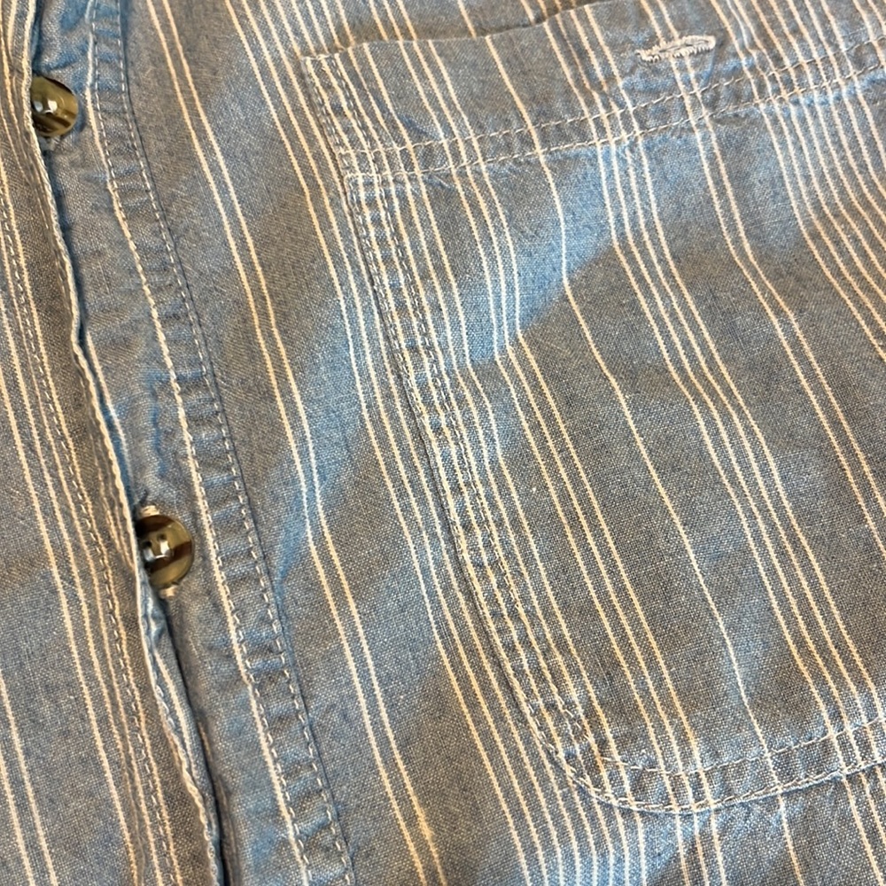 Vintage Button Down - Picture 2 of 5